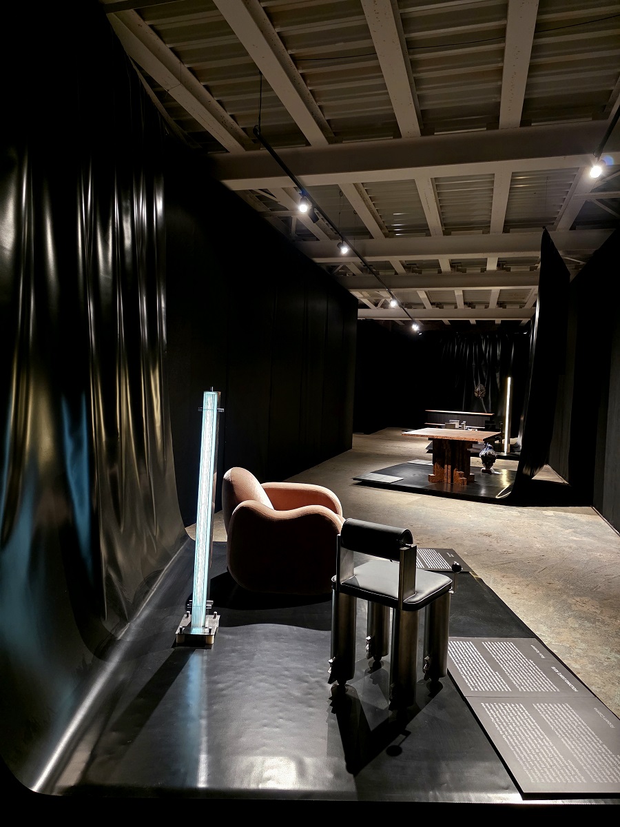 OUTLAW CHAIR by Robert Catrinel, Bucharest Design Festival, BDF Professional Local design
